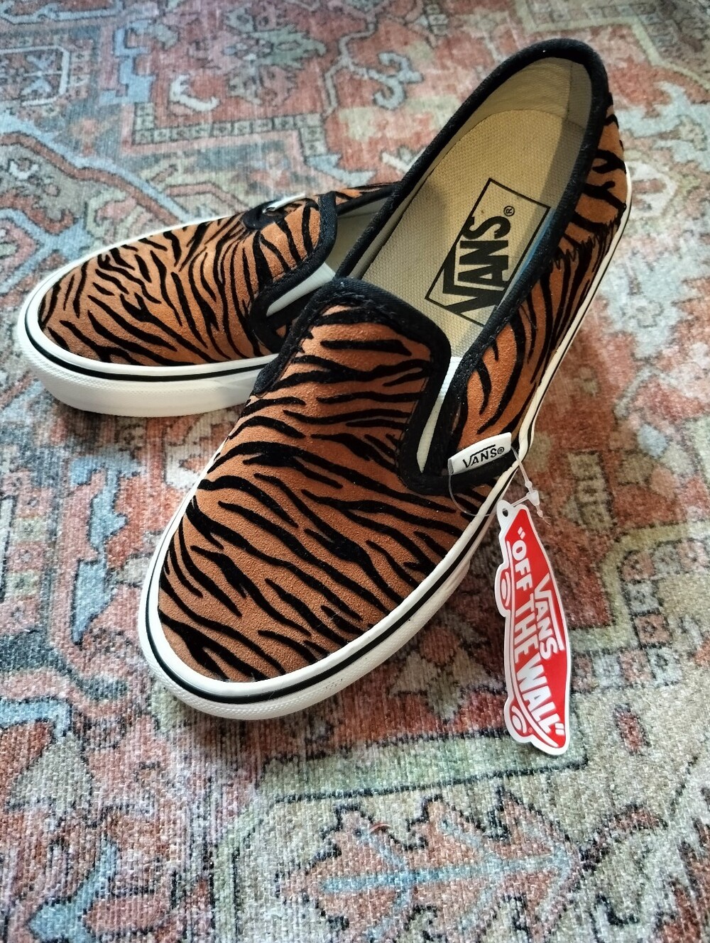 Rare NWT Vans Suede Tiger-Print Slip-On in Orange and Black - 3.5 Men/5 Womens